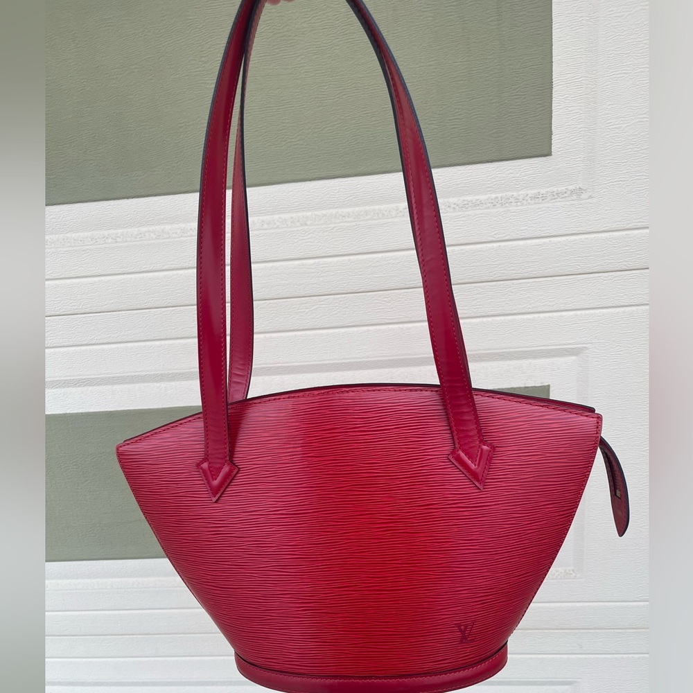 🎉‼️CINCO DE MAYO FLASH SALE 🎉💖✨🌵Louise Vuitton Saint Jacques p.m♥️